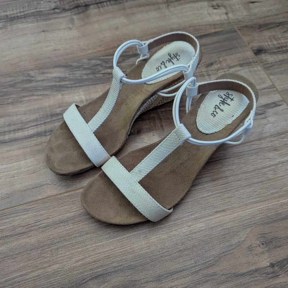 Style And Company Girls Ivory Wedges Size 5